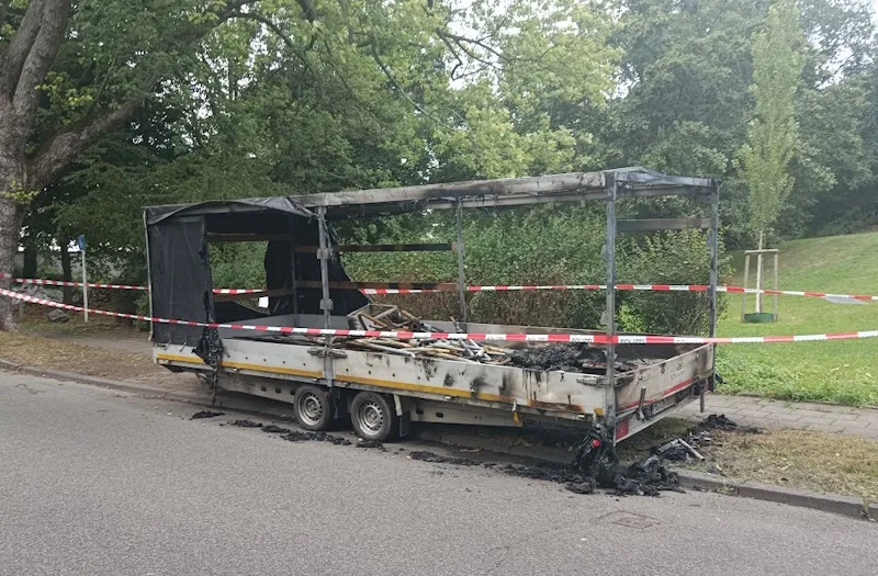 Brand Anhaenger Brueckenstrasse