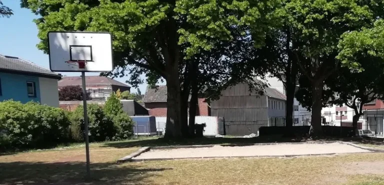 Altmuelfort Zufahrt Dorfstr