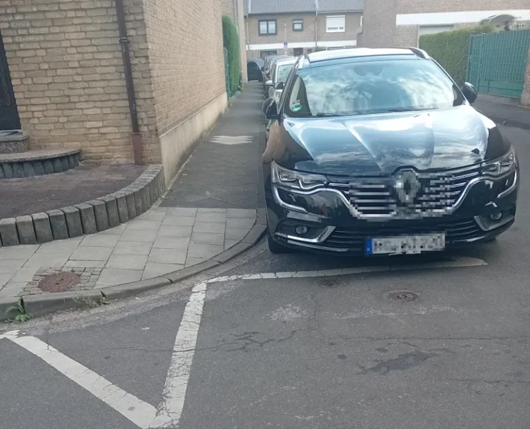 Langfuhr Parken Rettungsweg2