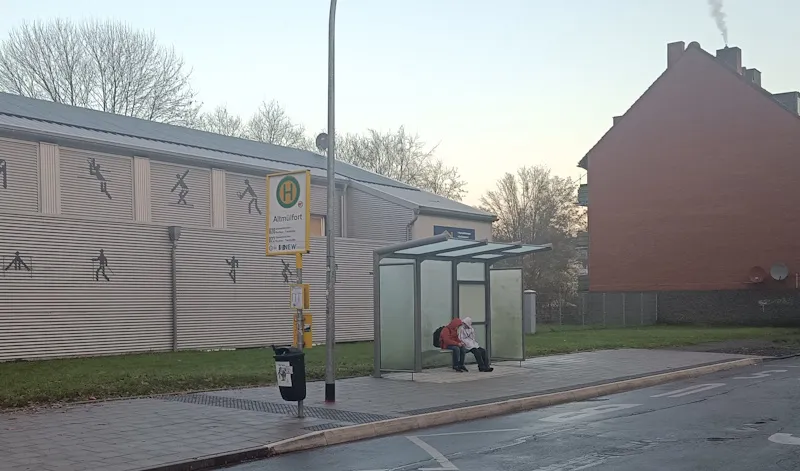 Wetterchutz ÖPNV Bruchstraße